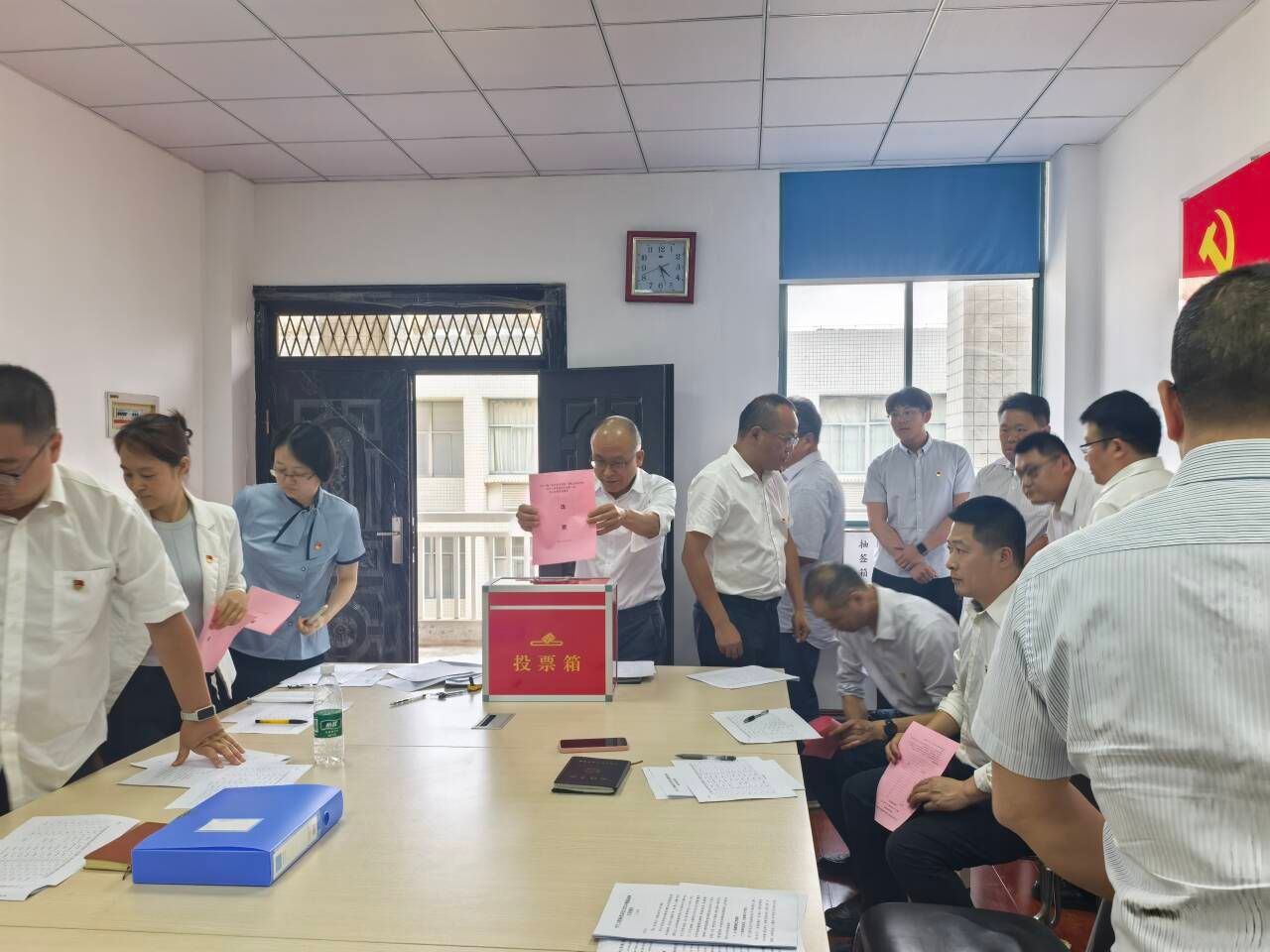 并报上级党组织批准