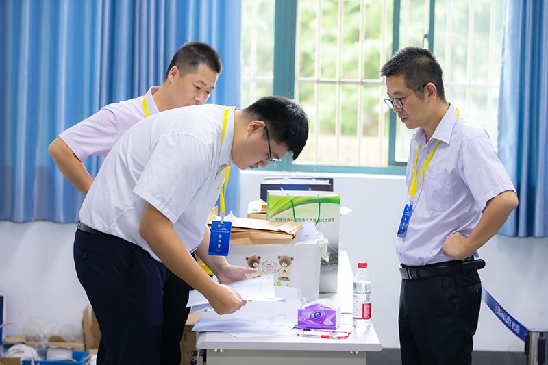 学院举办全市...
